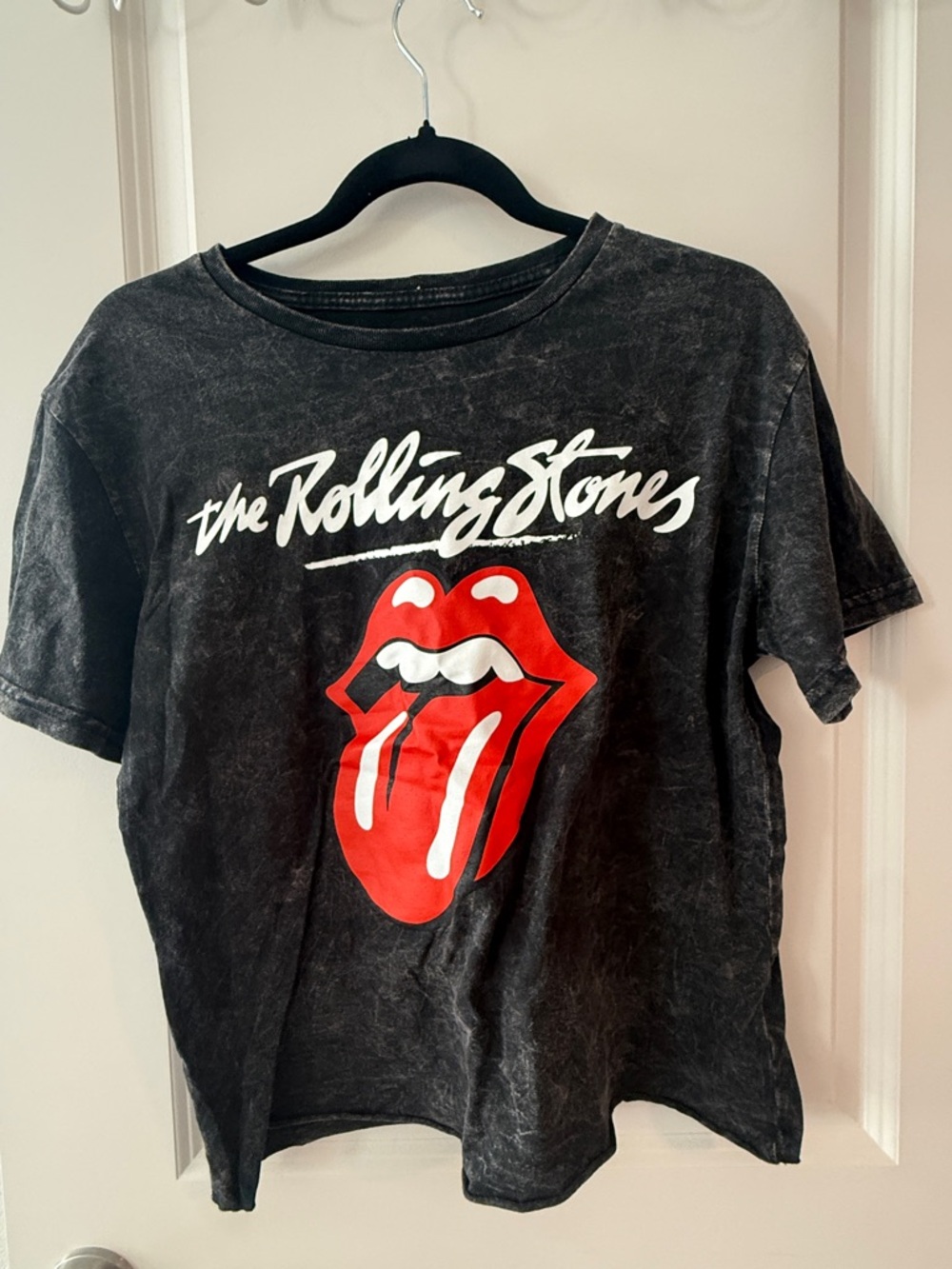 the Rolling Stones Black Tee with Red Tongue Graphic